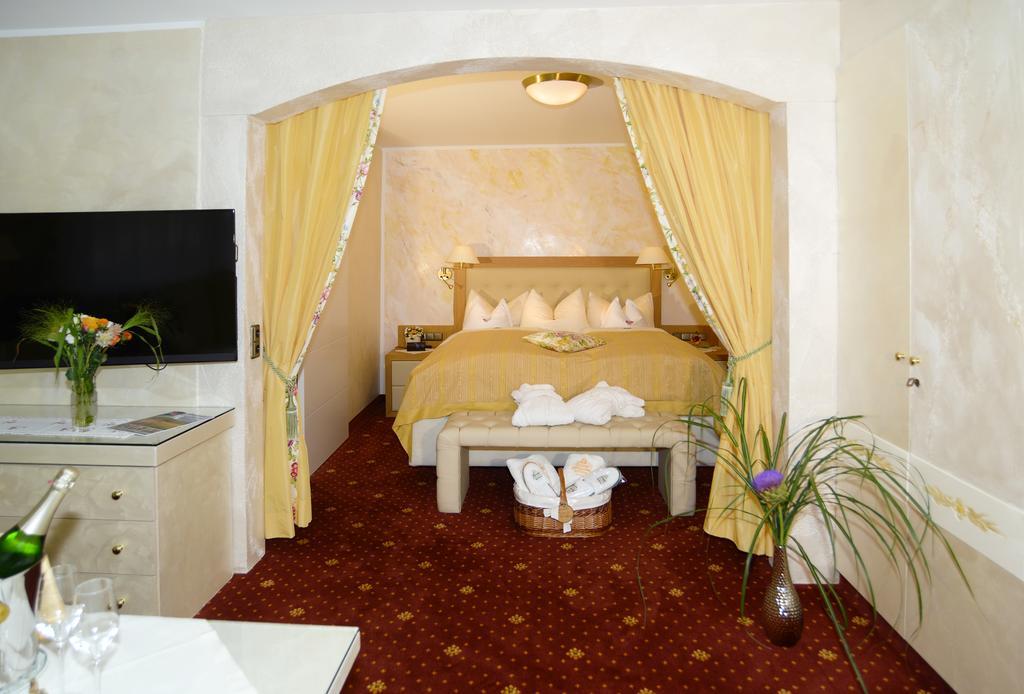 Hotel Krone Igelsberg Freudenstadt Bagian luar foto